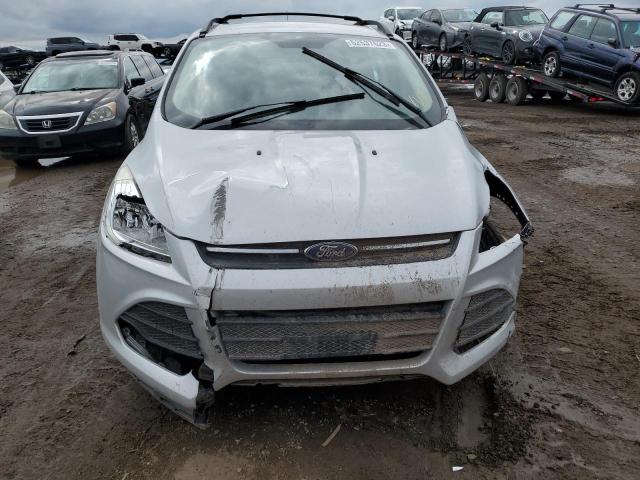 Photo 5 from auction – 2016 FORD ESCAPE SE with VIN 1FMCU9G9XGUB37830