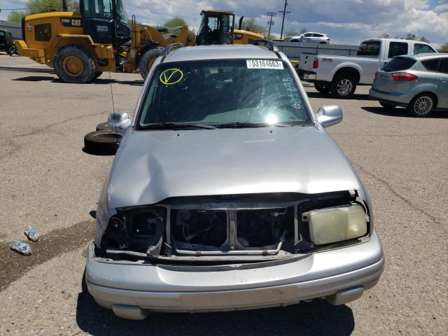 Photo 5 from auction – 2003 CHEVROLET TRACKER LT with VIN 2CNBE634236901048