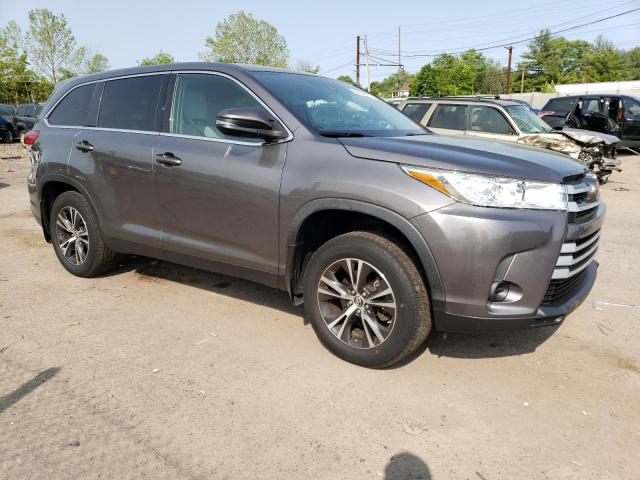 Photo 4 from auction – 2019 TOYOTA HIGHLANDER with VIN 5TDBZRFH5KS706364