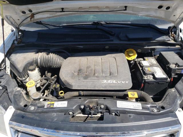 Photo 12 from auction – 2013 CHRYSLER TOWN & COU with VIN 2C4RC1BG4DR787741