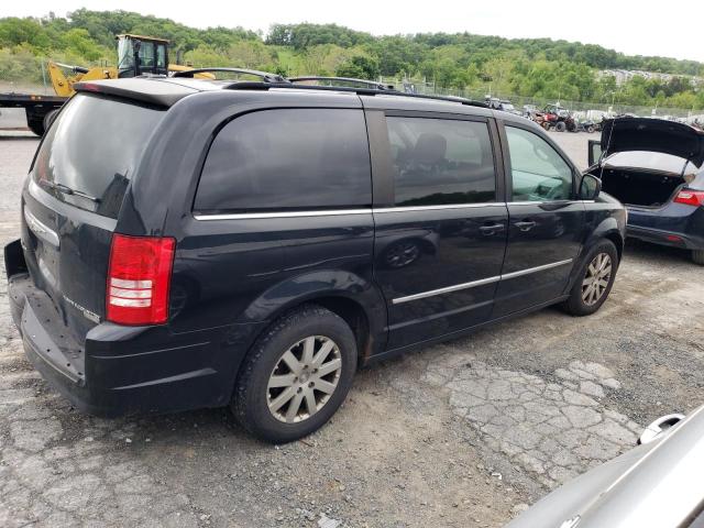 Photo 3 from auction – 2010 CHRYSLER TOWN & COU with VIN 2A4RR5D14AR113416