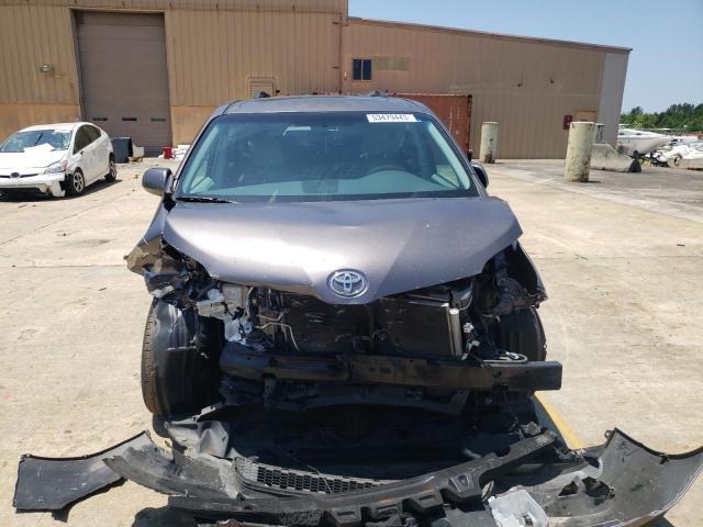 Photo 5 from auction – 2012 TOYOTA SIENNA XLE with VIN 5TDYK3DC5CS218844