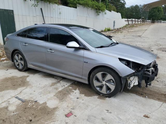 Photo 4 from auction – 2016 HYUNDAI SONATA HYB with VIN KMHE34L12GA017634