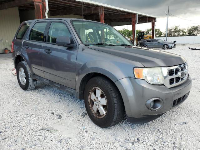 Photo 4 from auction – 2010 FORD ESCAPE XLS with VIN 1FMCU0C75AKC81997