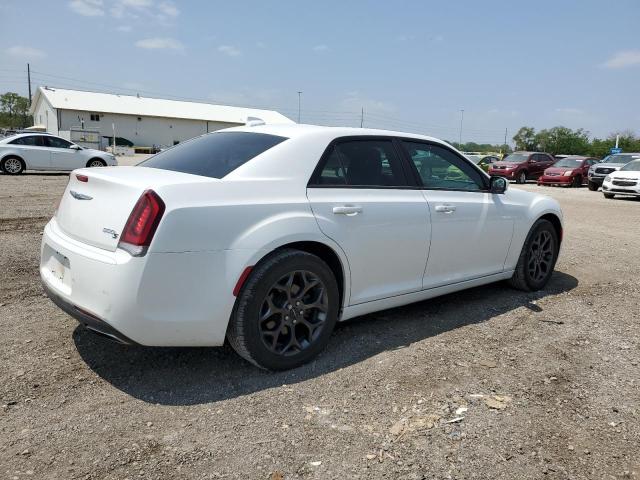 Photo 3 from auction – 2016 CHRYSLER 300 S with VIN 2C3CCAGG6GH144952