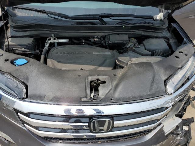 Photo 12 from auction – 2017 HONDA PILOT ELIT with VIN 5FNYF6H08HB094926