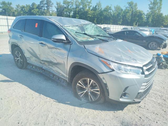 Фото 4 с аукциона – 2017 TOYOTA HIGHLANDER с VIN 5TDZZRFH1HS225888