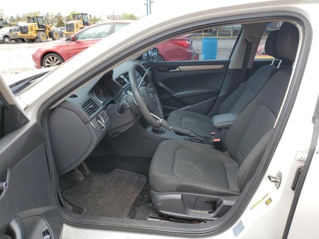 Photo 7 from auction – 2013 VOLKSWAGEN PASSAT S with VIN 1VWAP7A35DC036320