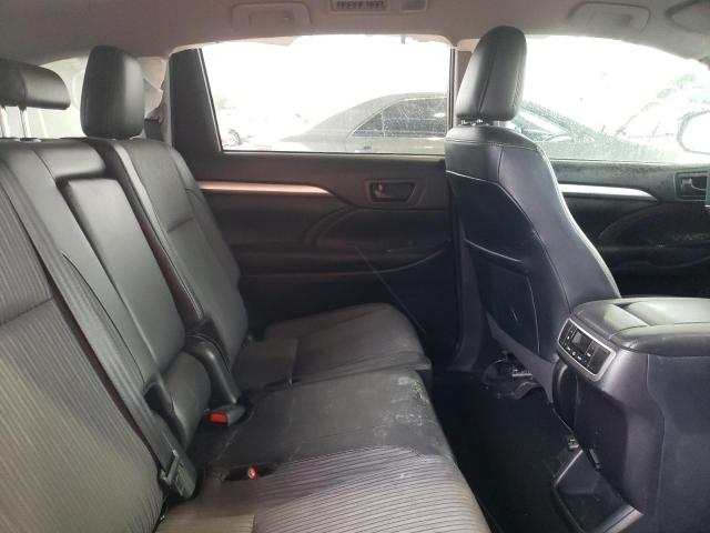 Photo 11 from auction – 2019 TOYOTA HIGHLANDER with VIN 5TDZZRFH7KS361837