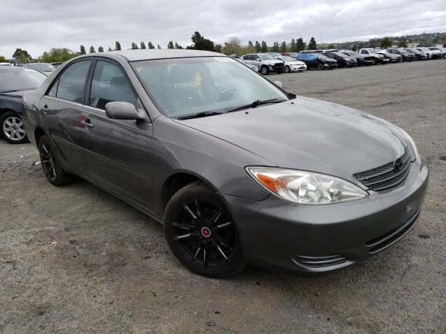 Photo 4 from auction – 2002 TOYOTA CAMRY LE with VIN 4T1BE32K22U637831