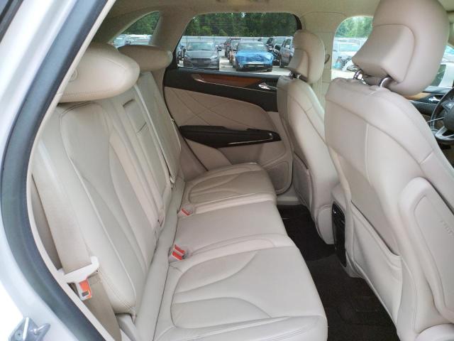 Photo 10 from auction – 2017 LINCOLN MKC SELECT with VIN 5LMCJ2C91HUL12146