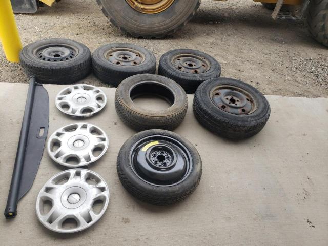 Photo 13 from auction – 2000 SUBARU LEGACY L with VIN 4S3BH6358Y7313201