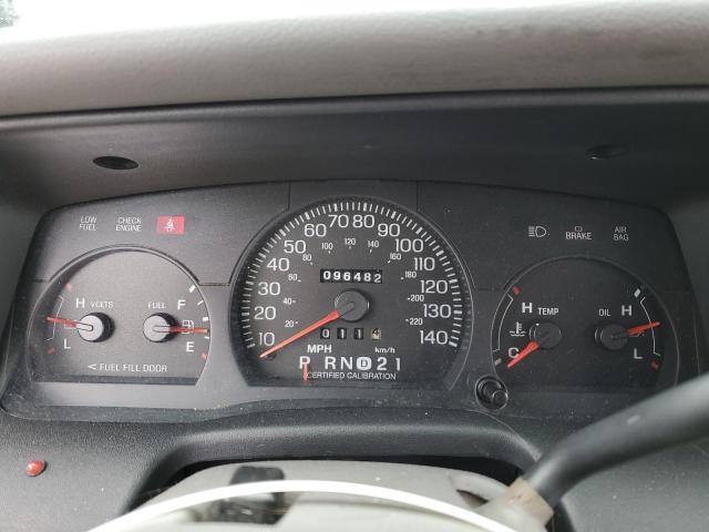 Photo 9 from auction – 2000 FORD CROWN VICT with VIN 2FAFP71W6YX126500