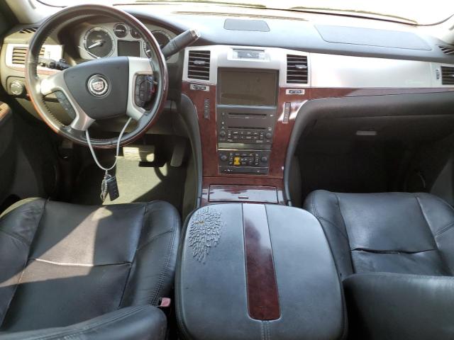 Photo 8 from auction – 2010 CADILLAC ESCALADE E with VIN 1GYUKJEF1AR188730