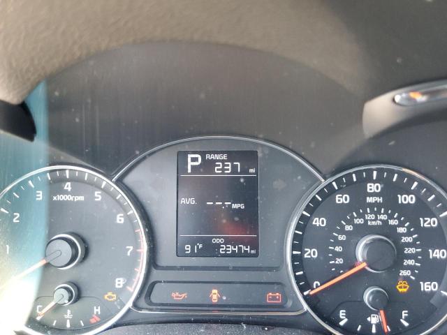 Photo 9 from auction – 2017 KIA FORTE LX with VIN 3KPFK4A78HE013721