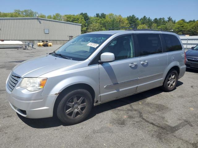 CHRYSLER TOWN & COU 2011 with VIN 2A4RR5DG0BR720113 - Photo from auction