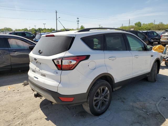 Photo 3 from auction – 2018 FORD ESCAPE SE with VIN 1FMCU9GD5JUB08327
