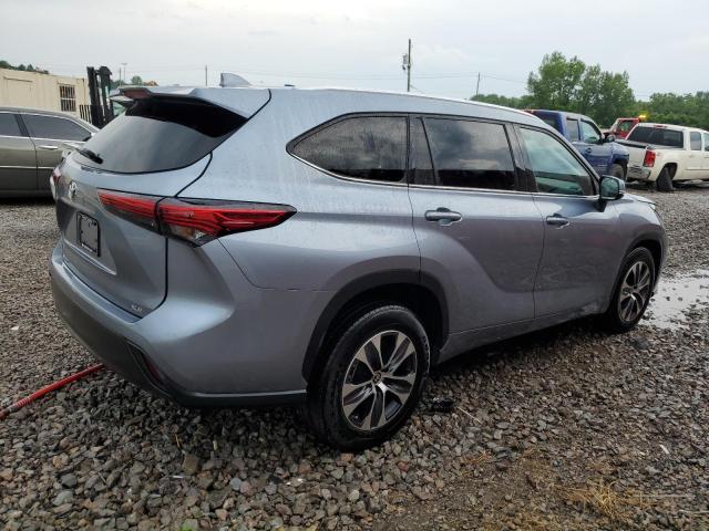 Photo 3 from auction – 2021 TOYOTA HIGHLANDER with VIN 5TDHZRAH4MS057547