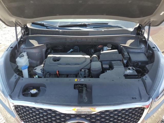 Photo 11 from auction – 2016 KIA SORENTO LX with VIN 5XYPG4A35GG058359