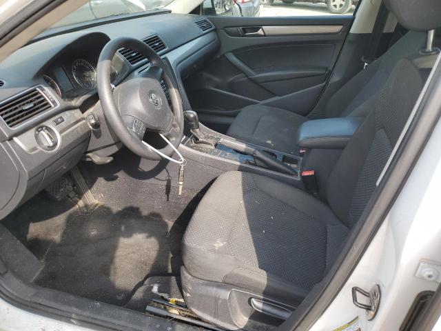 Photo 7 from auction – 2013 VOLKSWAGEN PASSAT S with VIN 1VWAP7A38DC062362
