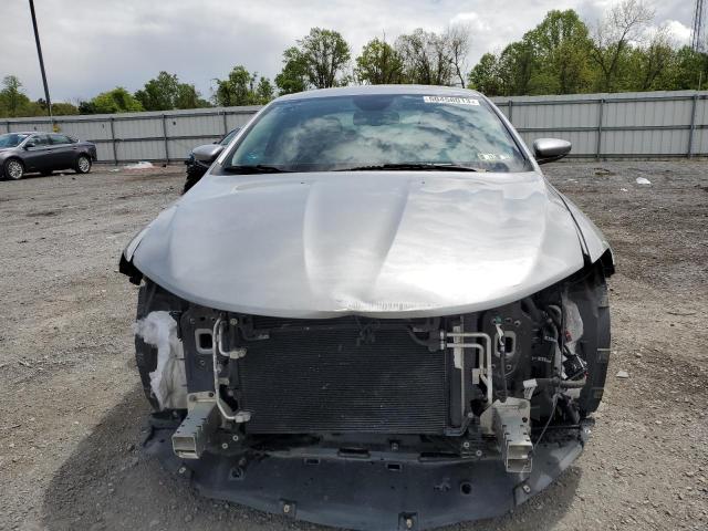 Photo 5 from auction – 2015 CHRYSLER 200 C with VIN 1C3CCCCG1FN515328