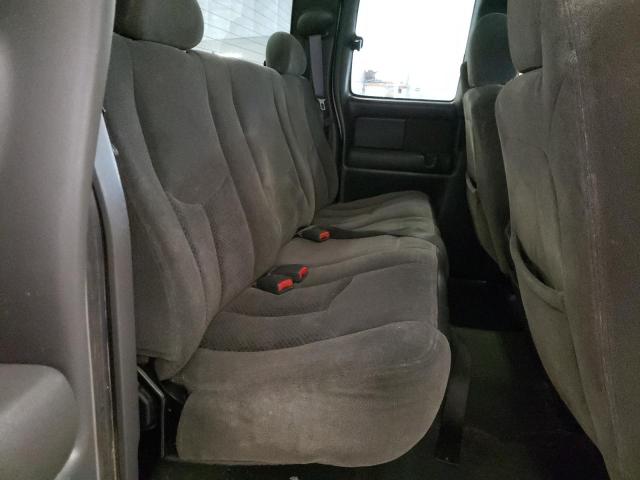 Photo 10 from auction – 2004 CHEVROLET 1500 with VIN 1GCEK19T94E248968