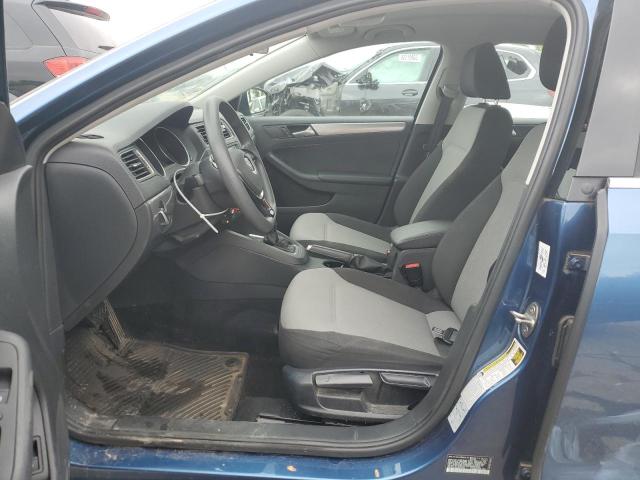 Photo 7 from auction – 2017 VOLKSWAGEN JETTA S with VIN 3VW2B7AJ2HM343708