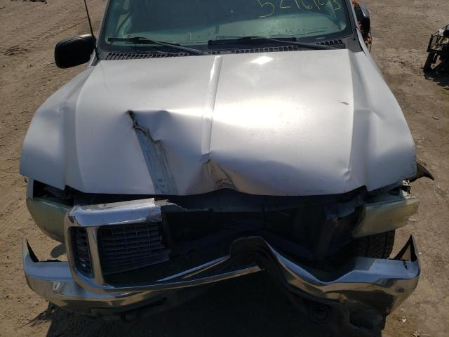 Photo 11 from auction – 2002 FORD EXCURSION with VIN 1FMSU41F62EC61982