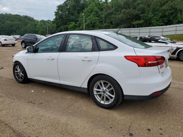 Снимка 2 от търг – 2015 FORD FOCUS SE с VIN 1FADP3F21FL304426