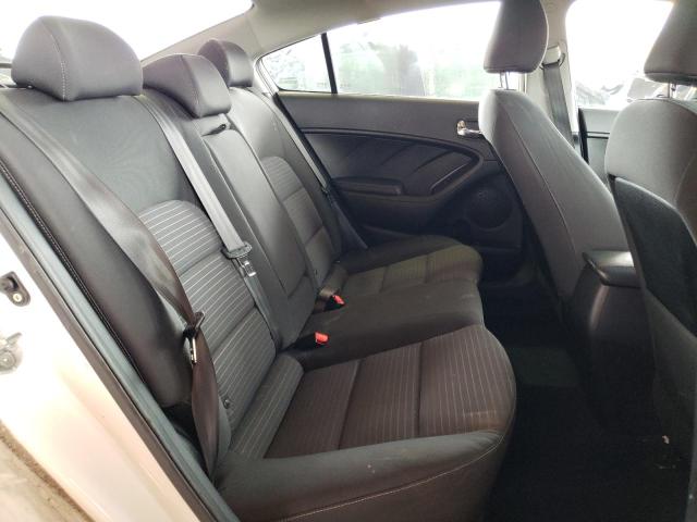 Photo 10 from auction – 2016 KIA FORTE LX with VIN KNAFX4A69G5470747