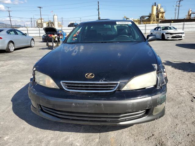 Photo 5 from auction – 2000 LEXUS ES 300 with VIN JT8BF28G0Y0260977
