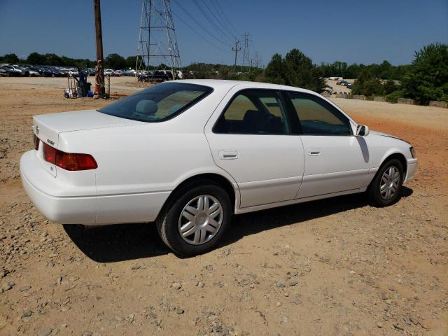 Photo 3 from auction – 2001 TOYOTA CAMRY CE with VIN 4T1BG22K61U804792