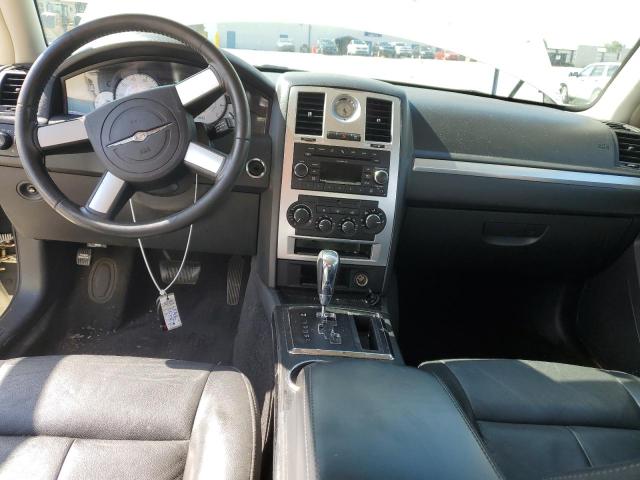 Photo 8 from auction – 2010 CHRYSLER 300 TOURIN with VIN 2C3CA5CVXAH300693