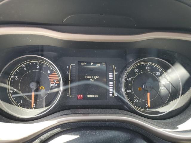 Photo 9 from auction – 2016 JEEP CHEROKEE L with VIN 1C4PJLCB0GW329542