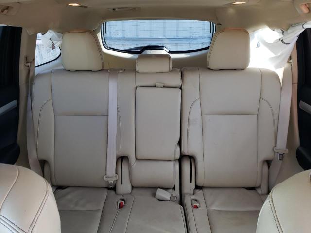 Photo 10 from auction – 2018 TOYOTA HIGHLANDER with VIN 5TDJZRFH2JS534952