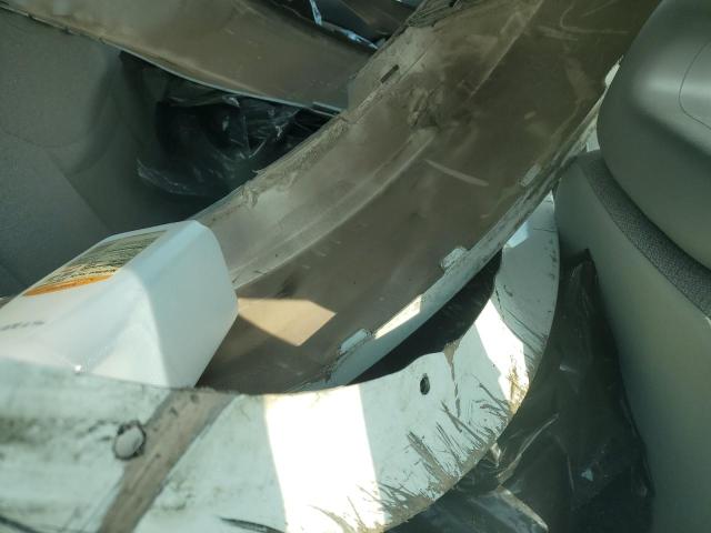 Photo 10 from auction – 2004 SATURN ION LEVEL with VIN 1G8AG52F64Z118547