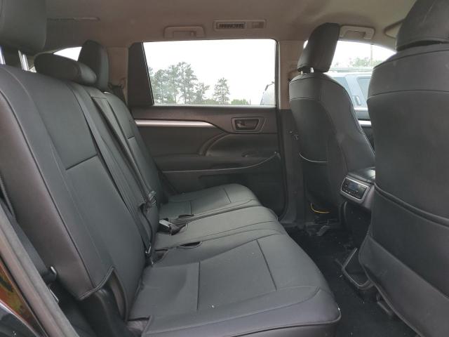 Photo 11 from auction – 2015 TOYOTA HIGHLANDER with VIN 5TDBKRFH6FS137874