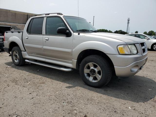 Photo 4 from auction – 2004 FORD EXPLORER S with VIN 1FMZU77K84UC30004