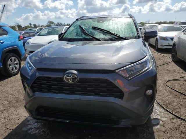 Photo 5 from auction – 2021 TOYOTA RAV4 XLE with VIN 2T3W1RFV8MC124499