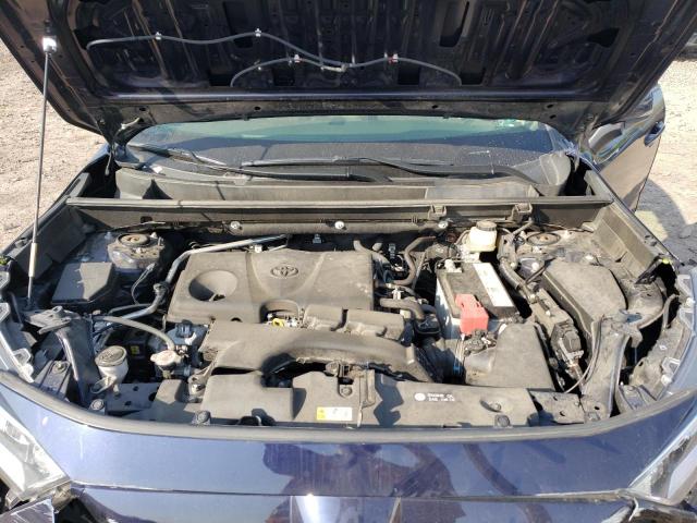 Photo 12 from auction – 2019 TOYOTA RAV4 XLE with VIN JTMP1RFV0KD037614