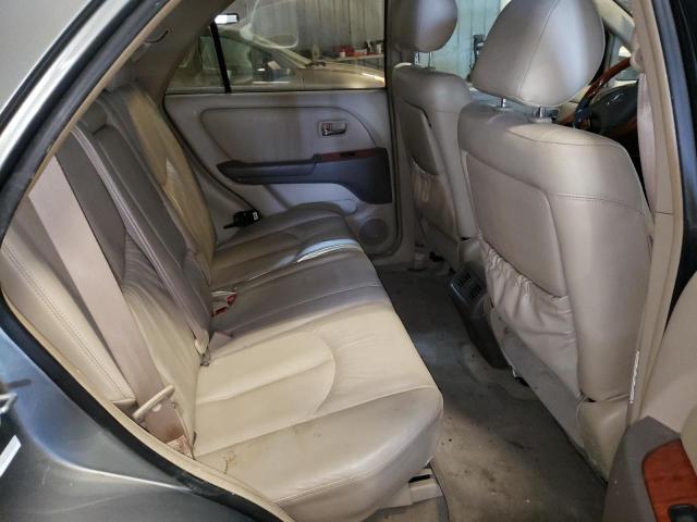 Photo 11 from auction – 2001 LEXUS RX 300 with VIN JTJHF10U010180928