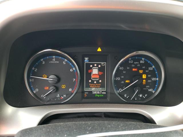 Photo 9 from auction – 2016 TOYOTA RAV4 LIMIT with VIN JTMYFREV5GD088489