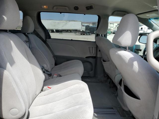 Photo 11 from auction – 2014 TOYOTA SIENNA LE with VIN 5TDKK3DC4ES522515