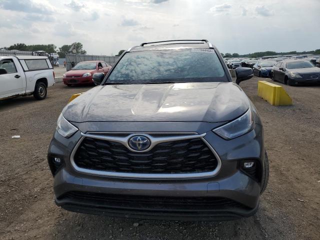 Photo 5 from auction – 2021 TOYOTA HIGHLANDER with VIN 5TDHBRCH4MS530557
