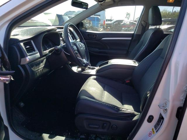 Photo 7 from auction – 2015 TOYOTA HIGHLANDER with VIN 5TDBKRFH9FS075225
