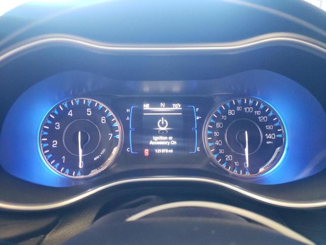 Photo 9 from auction – 2015 CHRYSLER 200 LIMITE with VIN 1C3CCCAB5FN714969