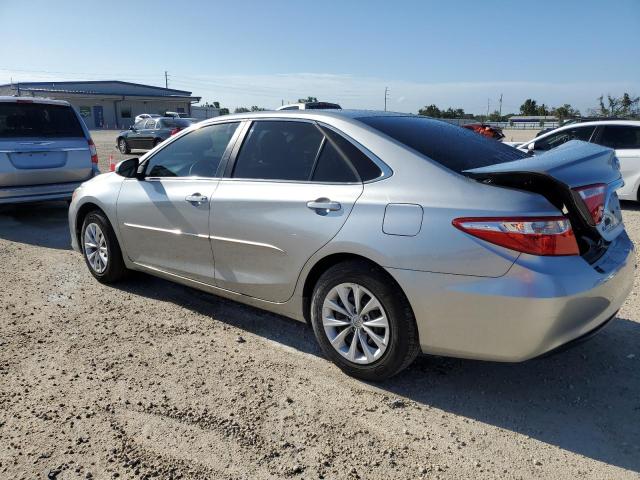 Photo 2 from auction – 2017 TOYOTA CAMRY LE with VIN 4T1BF1FK0HU743862