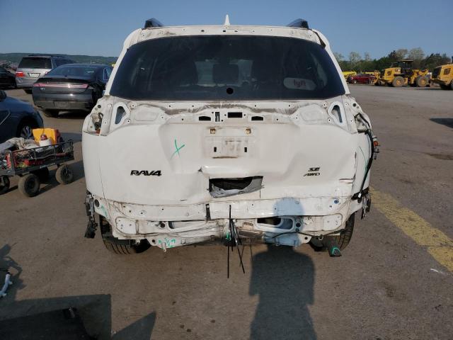 Photo 6 from auction – 2017 TOYOTA RAV4 SE with VIN JTMJFREV1HD218772