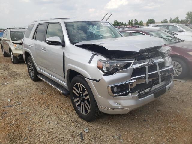 Photo 4 from auction – 2018 TOYOTA 4RUNNER SR with VIN JTEBU5JR2J5542563
