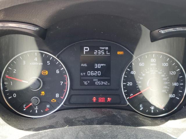 Photo 9 from auction – 2018 KIA FORTE LX with VIN 3KPFK4A78JE221359